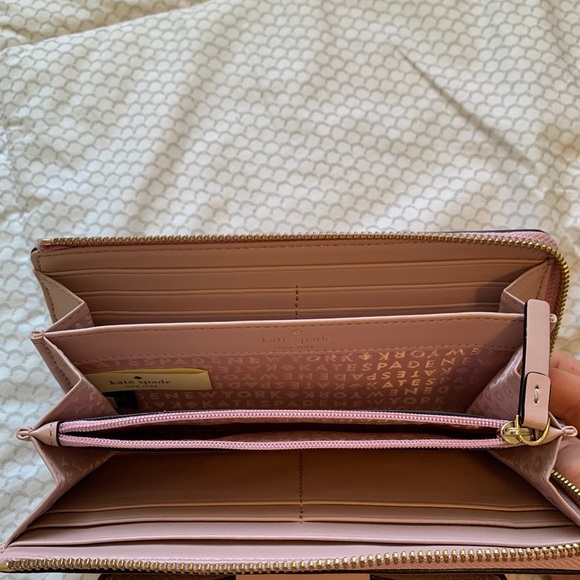 Kate Spade Pink Bow Wallet - Picture 2 of 6